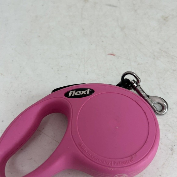 Flexi New Classic Retractable Dog Leash, Cord, 10 Ft For Dogs up to 18 lbs - Picture 7 of 10